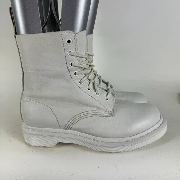 Dr. Martens 1460 Pascal Mono Chelsea Boots Women 9 White Leather Lace Up Pull On - Picture 2 of 9